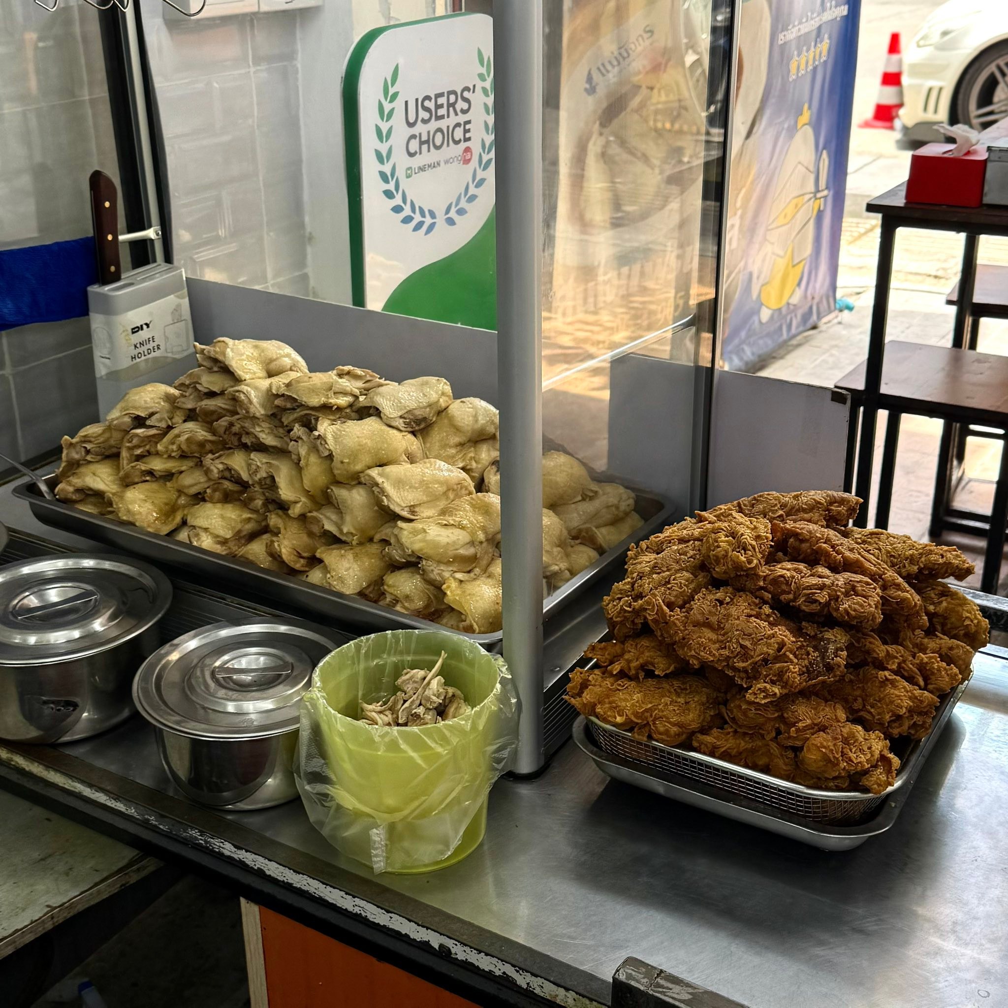 แม่มังกรข้าวมันไก่ — franchise photo
